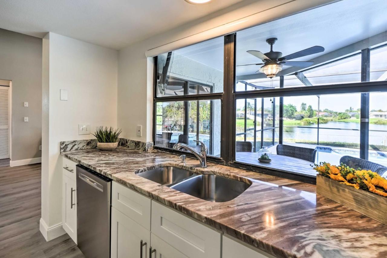 Waterfront Port Richey House With Heated Pool! Villa Buitenkant foto